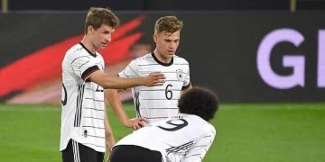 世界杯直播入口-勒夫力挺克罗斯：他是榜样！是最不可或缺之人！